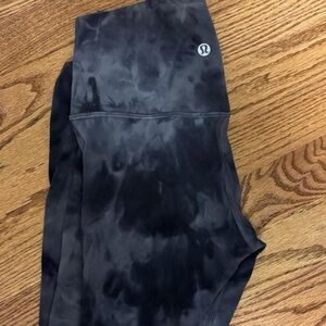 lululemon athletica Black Tie-Dye Leggings 25 inch size 4